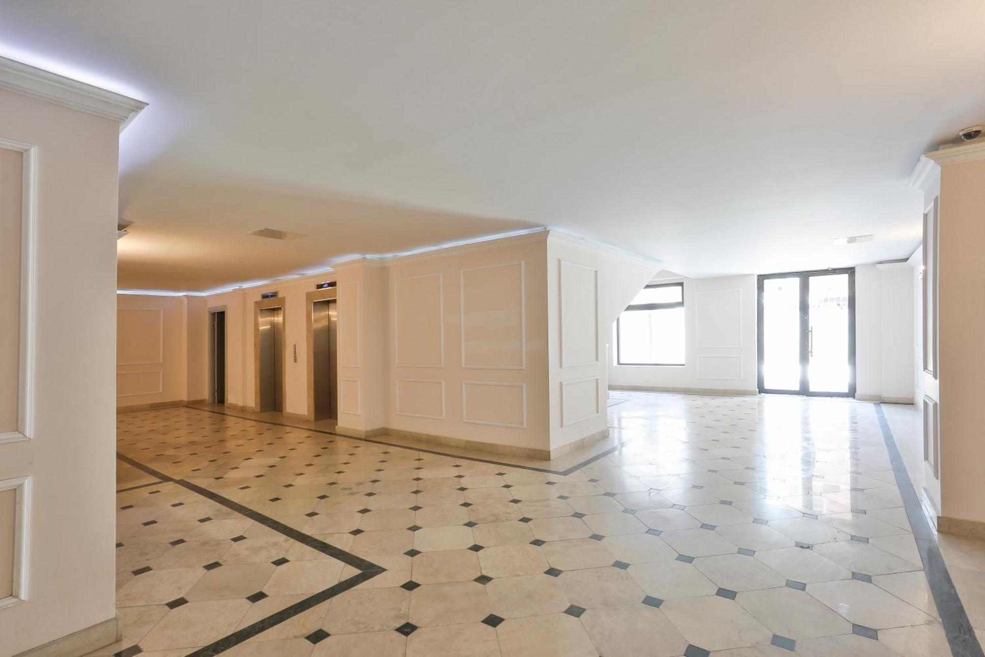 The Grand Apartment Lll Тбилиси Екстериор снимка