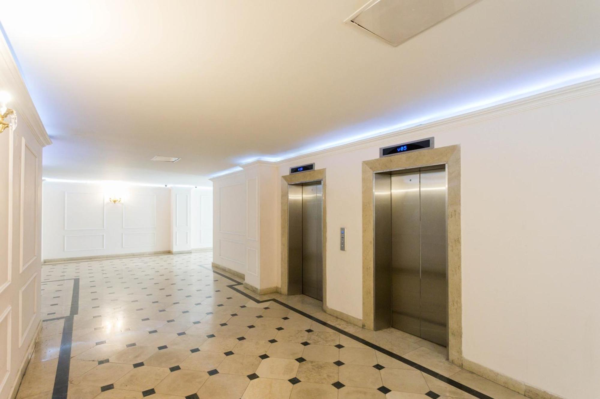 The Grand Apartment Lll Тбилиси Екстериор снимка